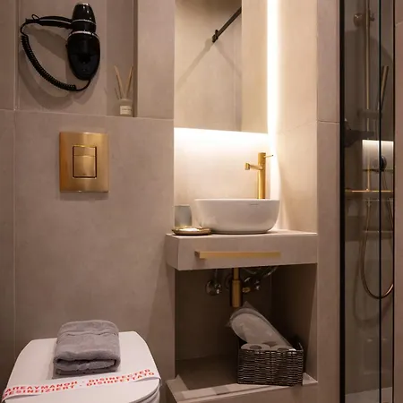 Eudokia 纳夫普利翁