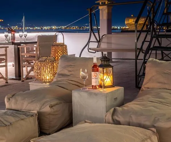 Eudokia Pension Apartment *