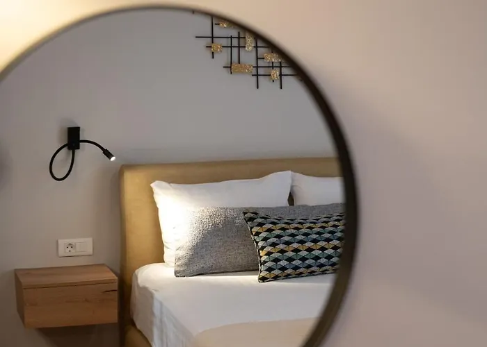 Eudokia Pension Apartment *